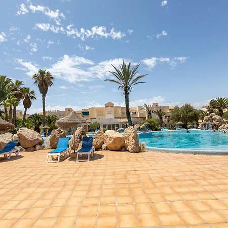 Apartment Lovely In Andaluc A Near Seabeach